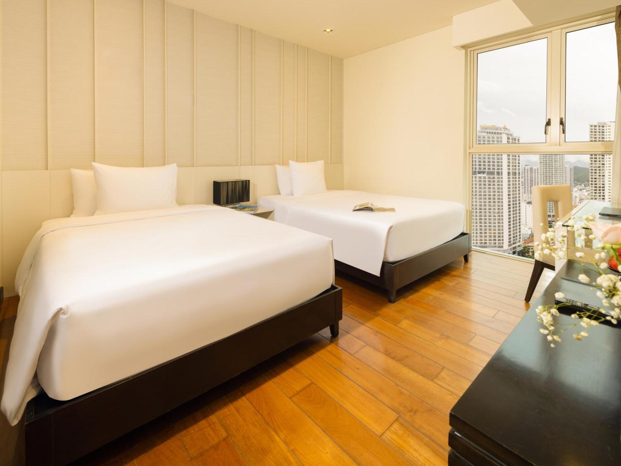 The Costa Nha Trang Residences Esterno foto