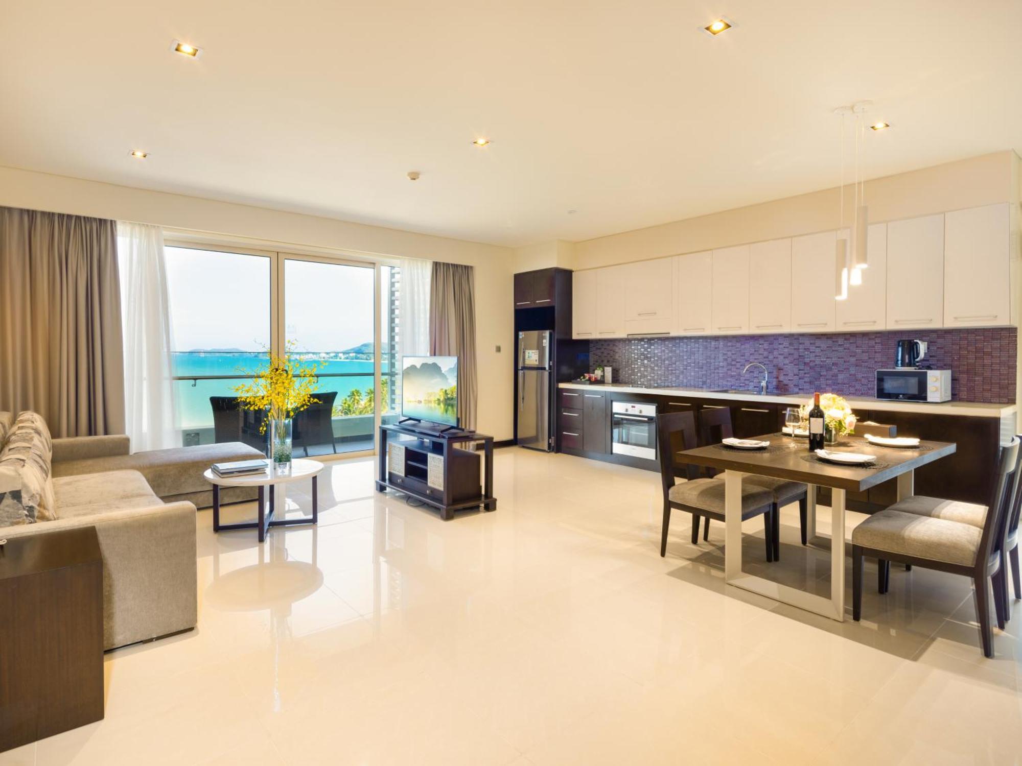 The Costa Nha Trang Residences Esterno foto