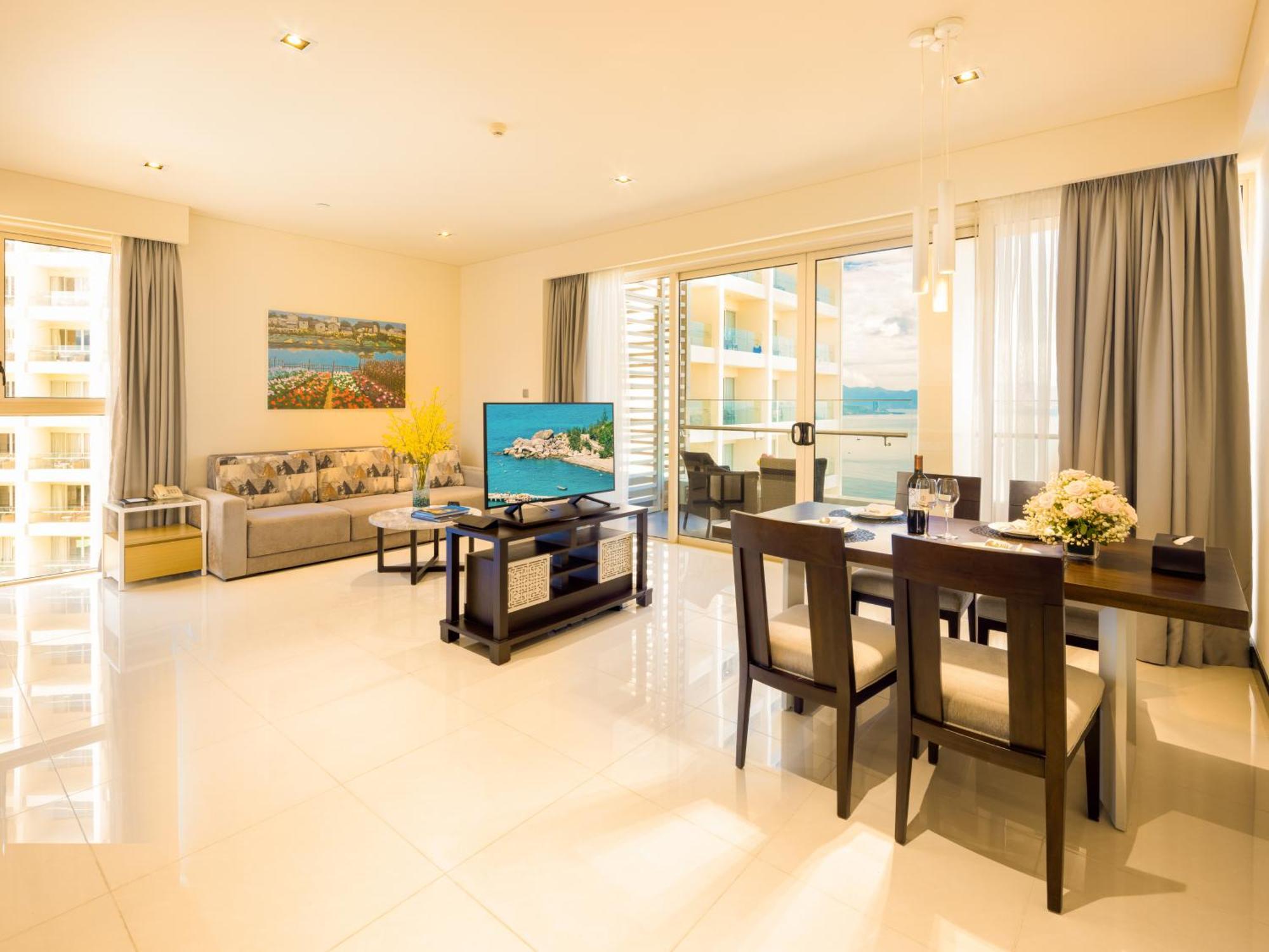 The Costa Nha Trang Residences Esterno foto